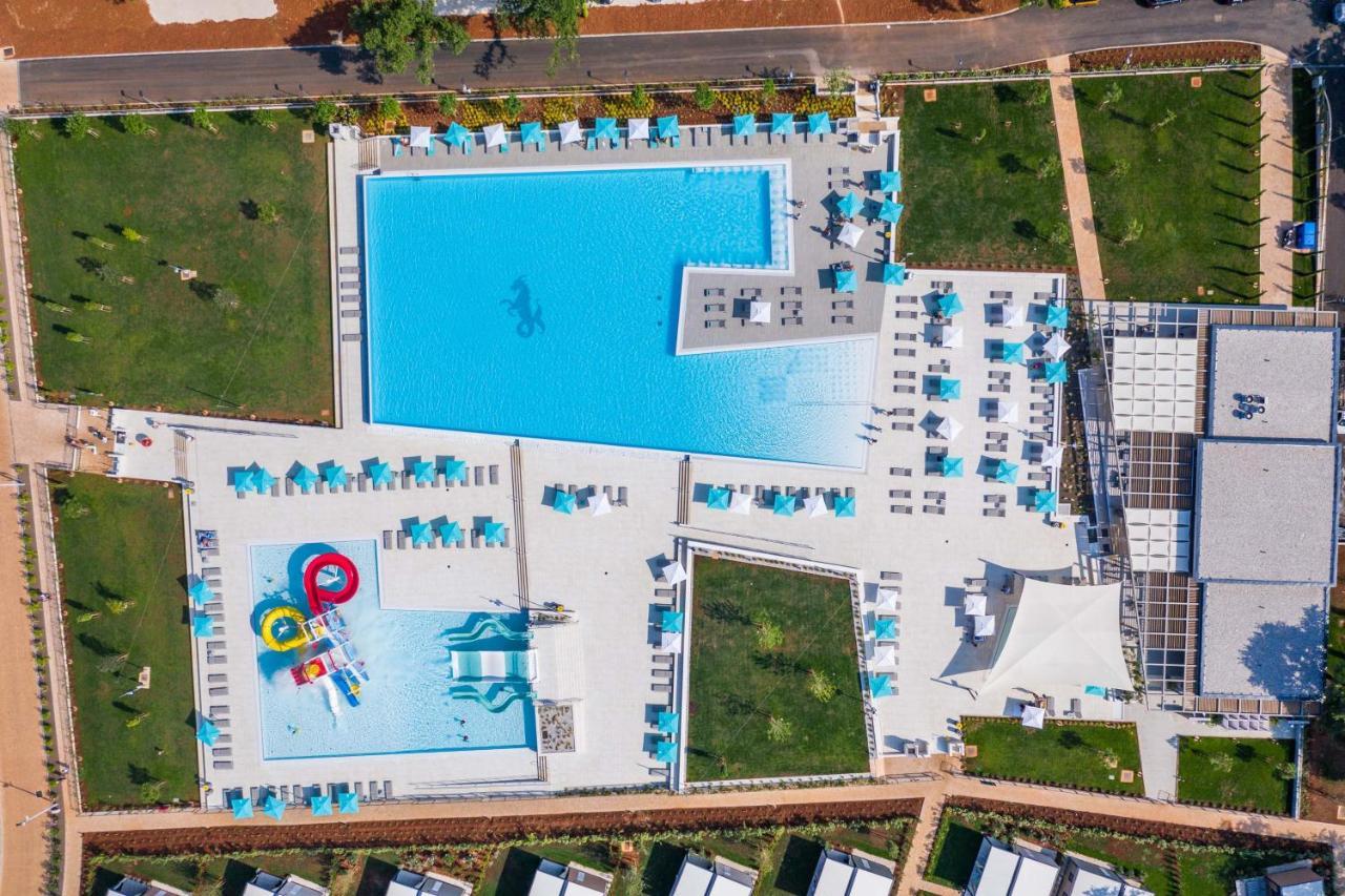 Mobile Homes Premium Vista Mare Park Umag By Camp4You Dış mekan fotoğraf