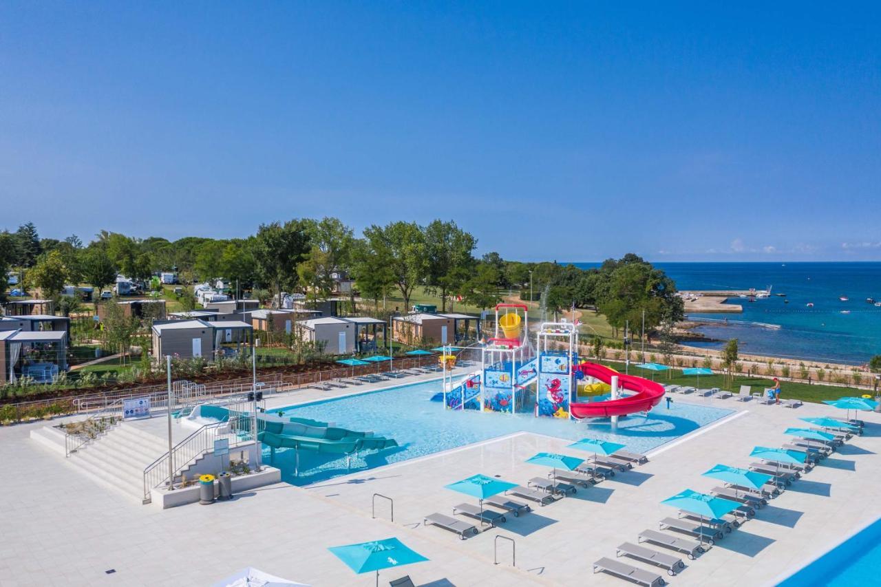 Mobile Homes Premium Vista Mare Park Umag By Camp4You Dış mekan fotoğraf
