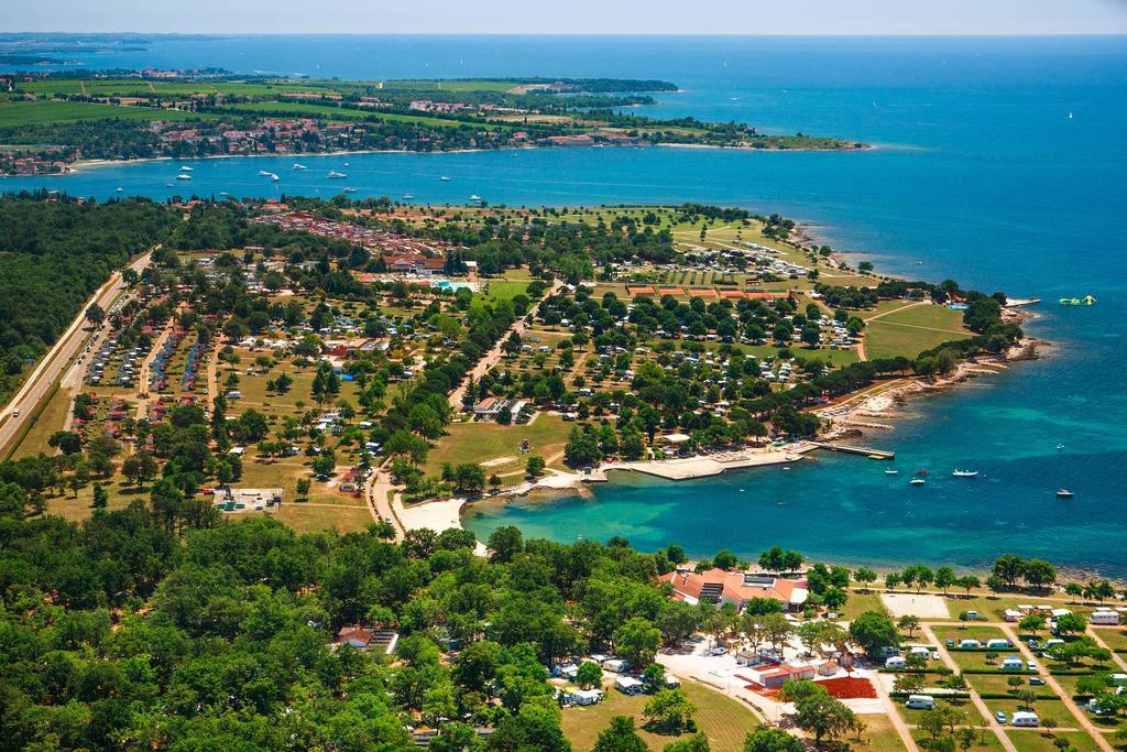 Mobile Homes Premium Vista Mare Park Umag By Camp4You Dış mekan fotoğraf
